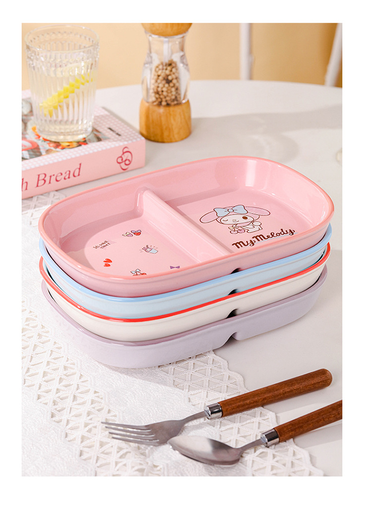 sanrio serving plate, cute and stylish, beautiful design, suitable for home use, fruit plate, two compartment ceramic material